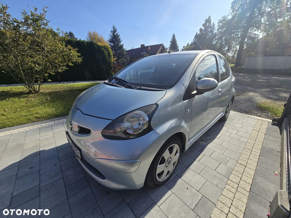 Toyota Aygo - 1
