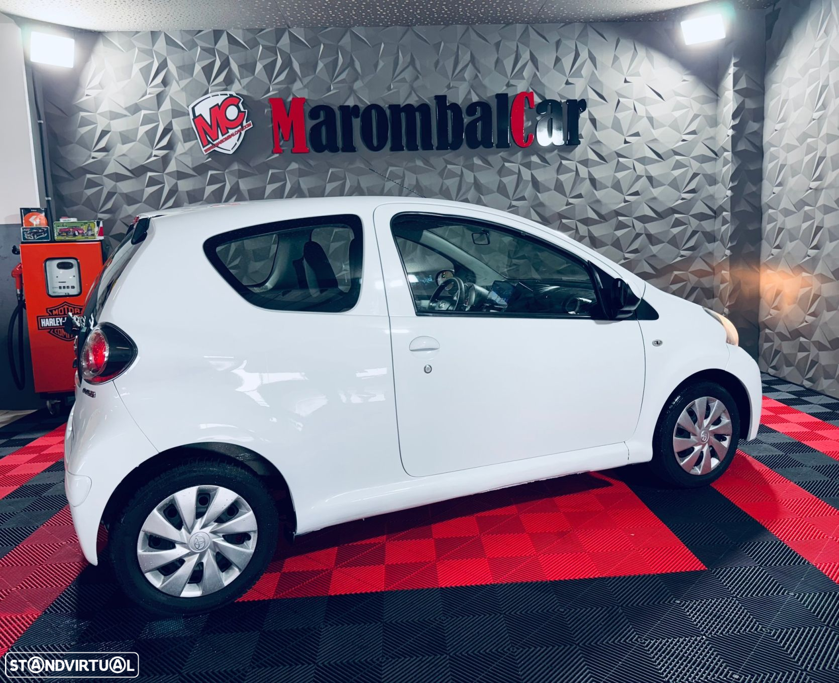 Toyota Aygo 1.0 Power Pack - 6