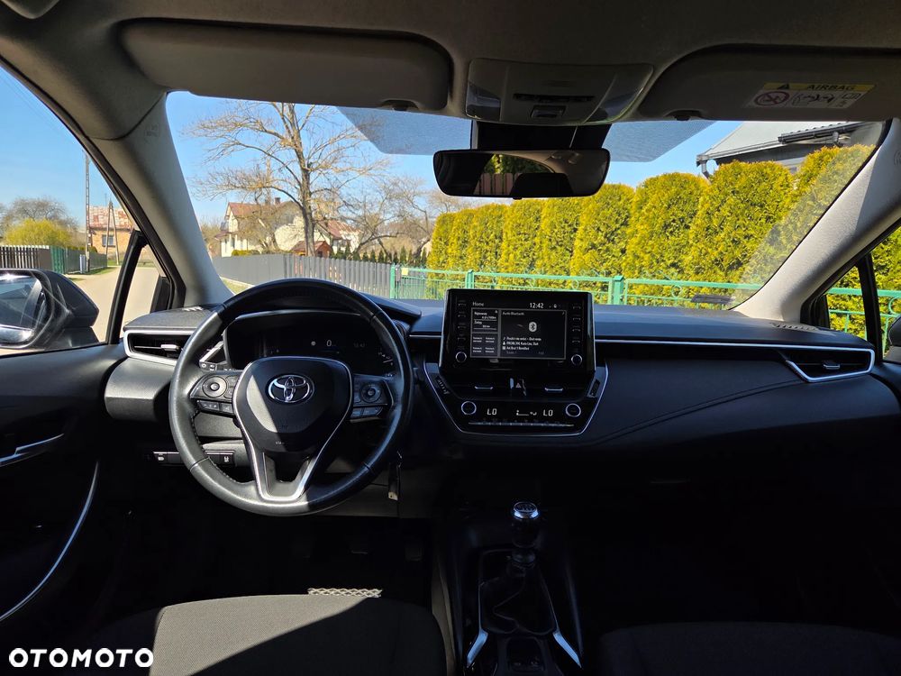 Toyota Corolla 1.6 Comfort - 9