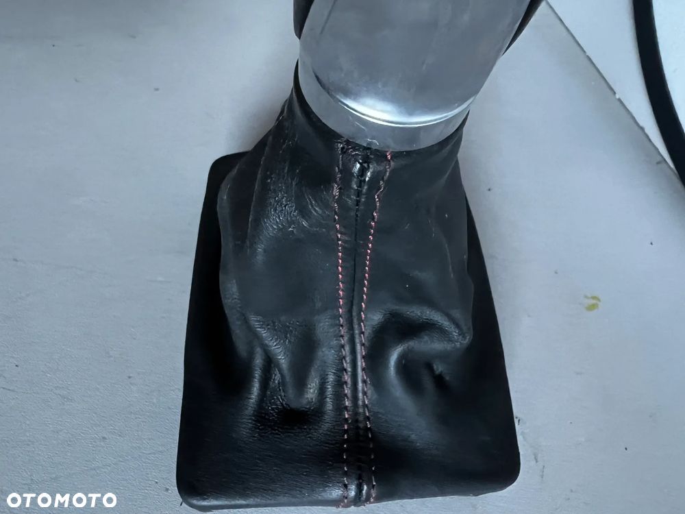 GAŁKA MIESZEK ZMIANY biegów AUDI a4 b8 S4 s line manual CZERWONA NITKA - 3