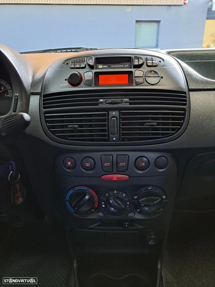 Fiat Punto - 8