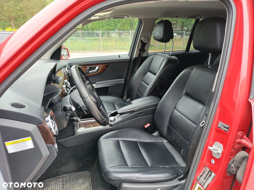 Mercedes-Benz GLK 350 4Matic (BlueEFFICIENCY) 7G-TRONIC - 11