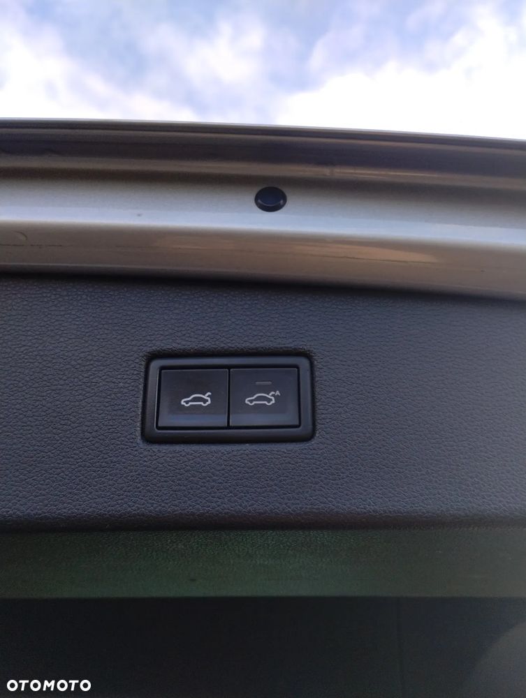 Volkswagen Tiguan 2.0 TDI BMT SCR Comfortline DSG - 14