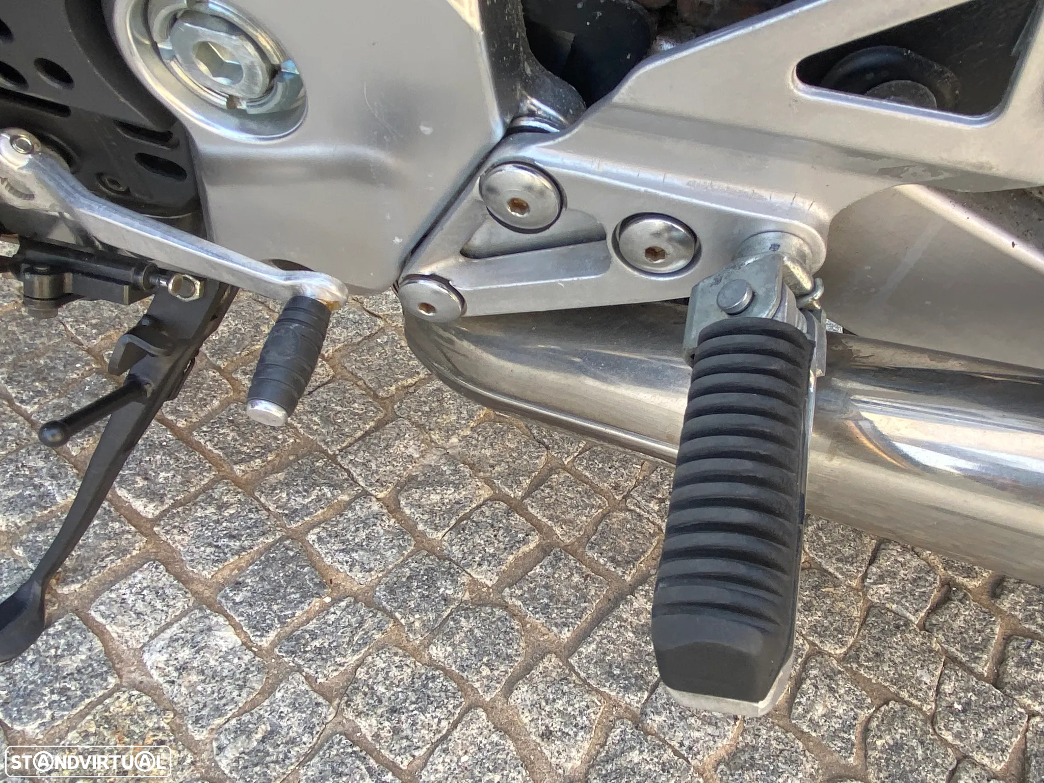 Suzuki GSX-R 1100 W 8600klm NACIONAL - 14