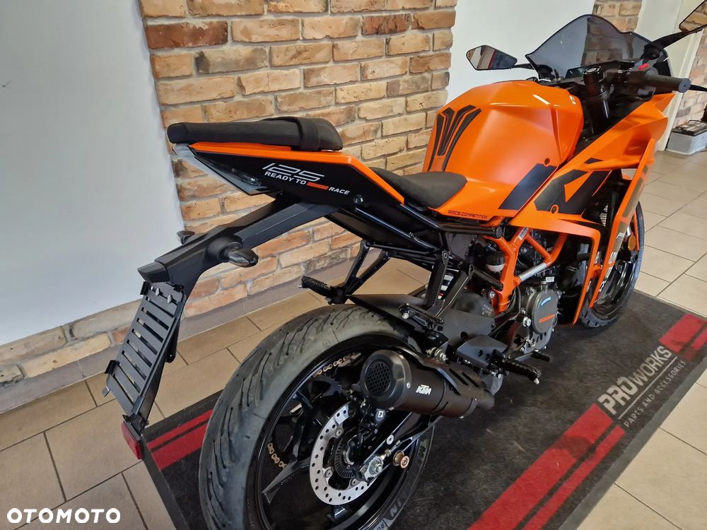 KTM RC 125 - 20