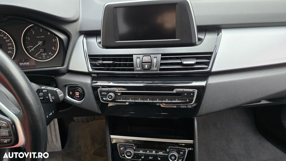 BMW Seria 2 218d Gran Tourer Aut. Advantage - 9