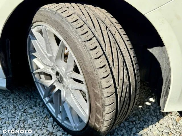 Mercedes-Benz Klasa A 220 d 4Matic 7G-DCT AMG Line - 28