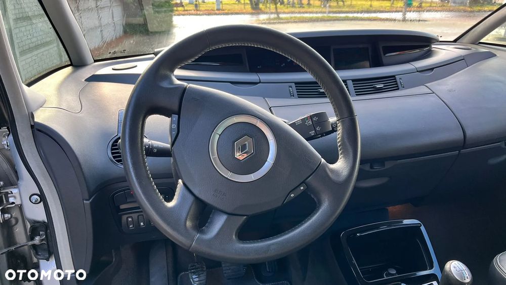 Renault Grand Espace 2.0 dCi 150 FAP Celsium - 13