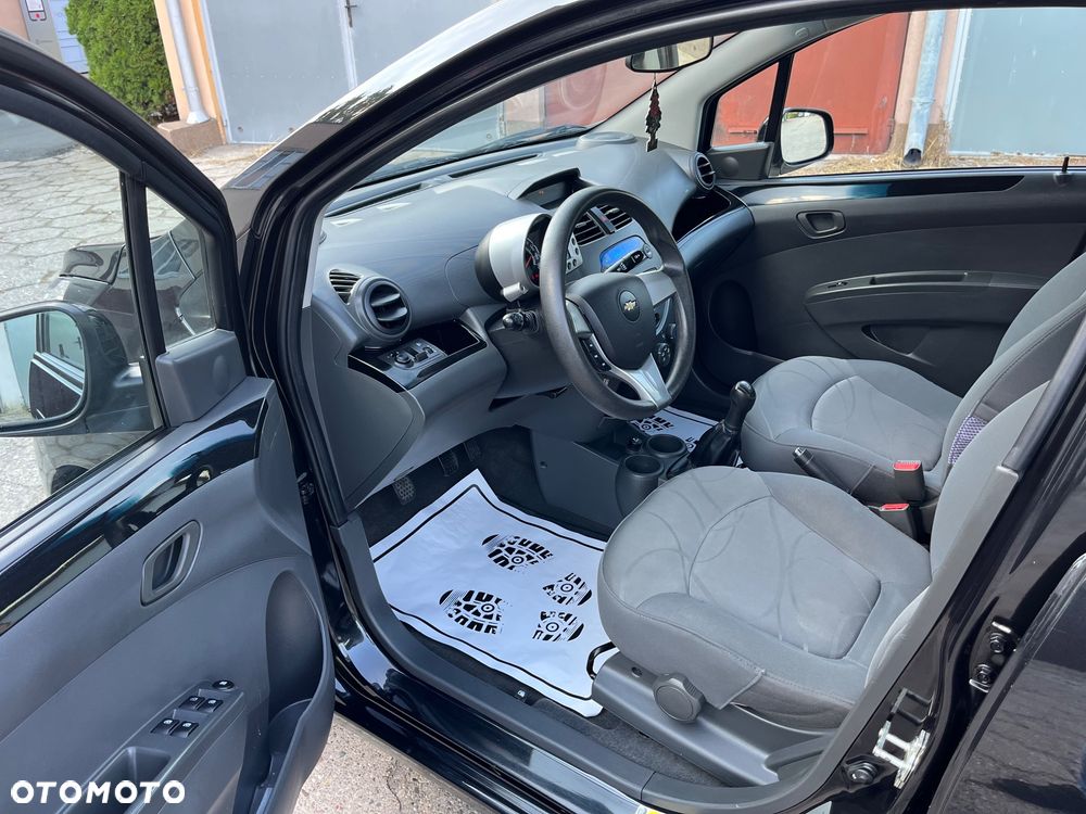 Chevrolet Spark - 29