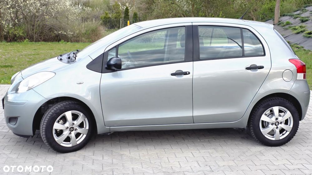Toyota Yaris 1.33 Prestige - 23