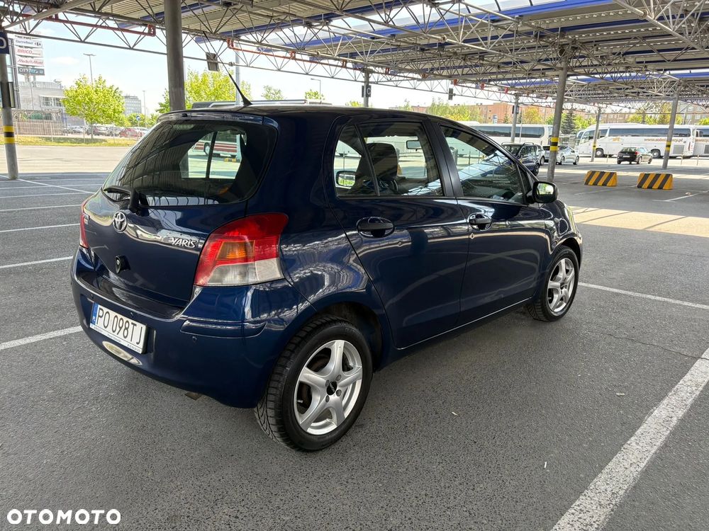 Toyota Yaris 1.4 D-4D Luna - 2