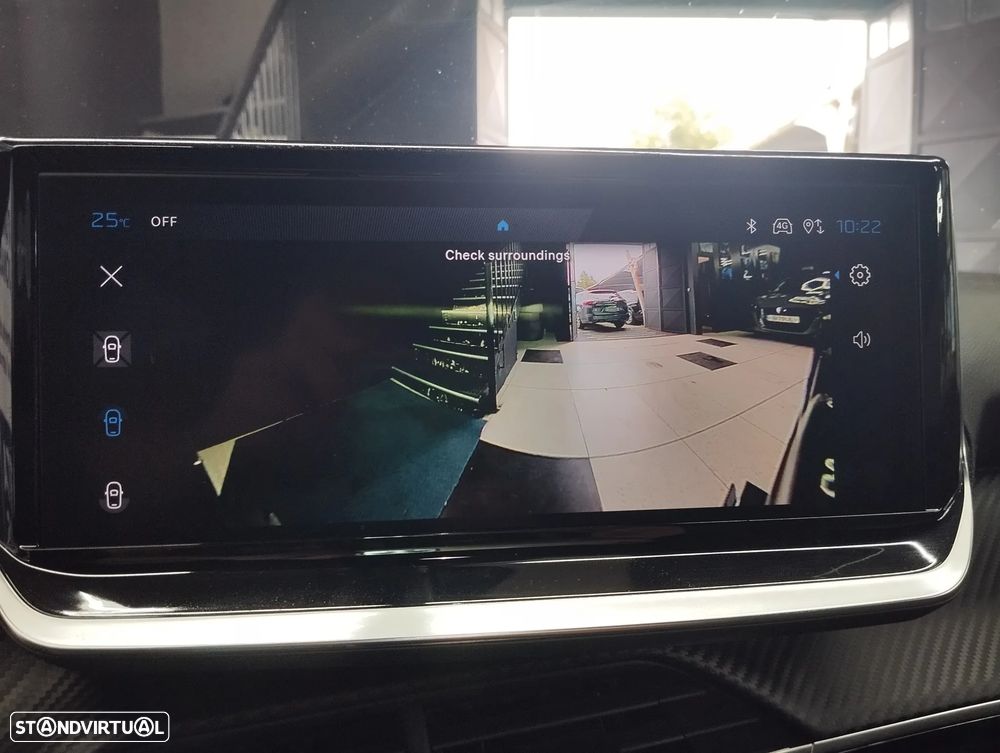 Peugeot 2008 1.2 Hybrid Allure e-DCS6 - 27