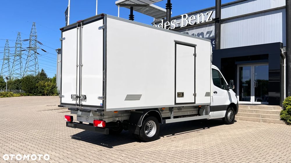 Mercedes-Benz Sprinter 519 CDI - 12