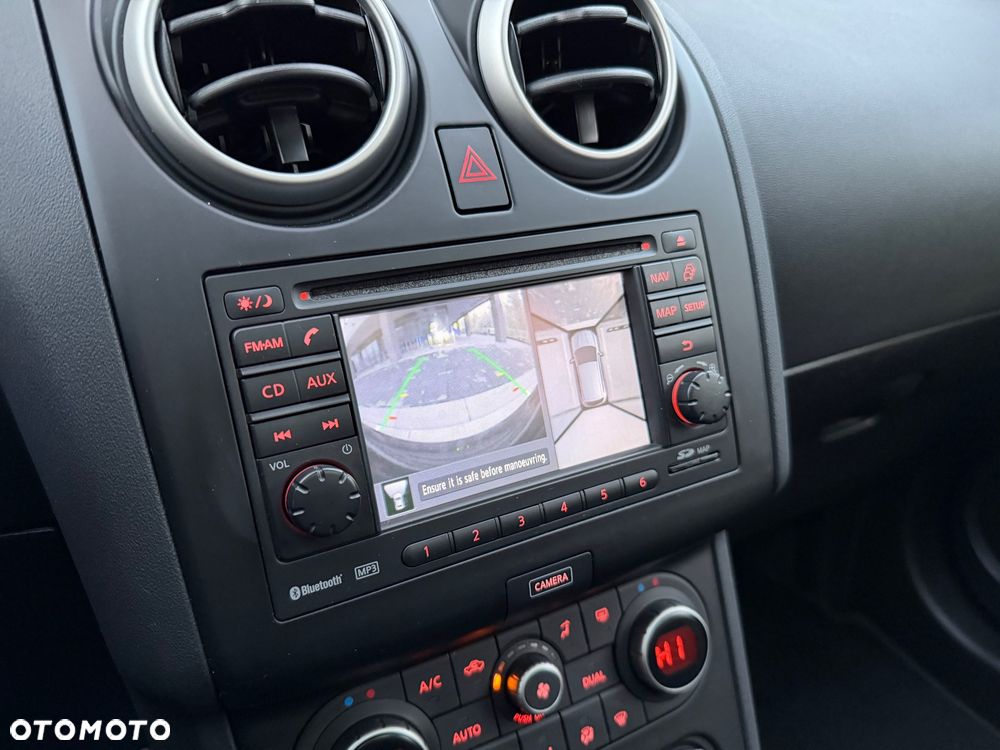Nissan Qashqai 1.6 360 - 32