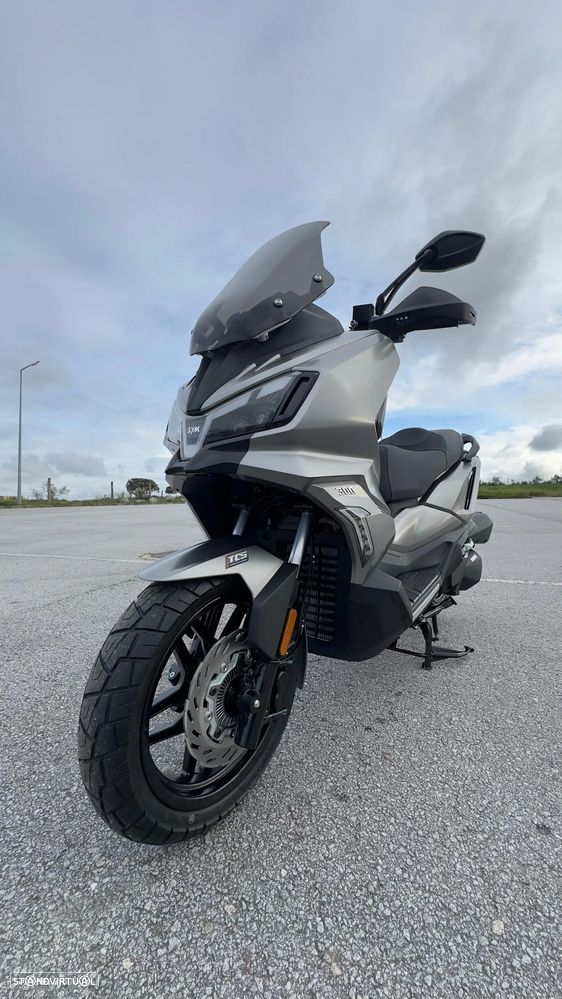 Sym ADX 300 ABS E5+ - 8