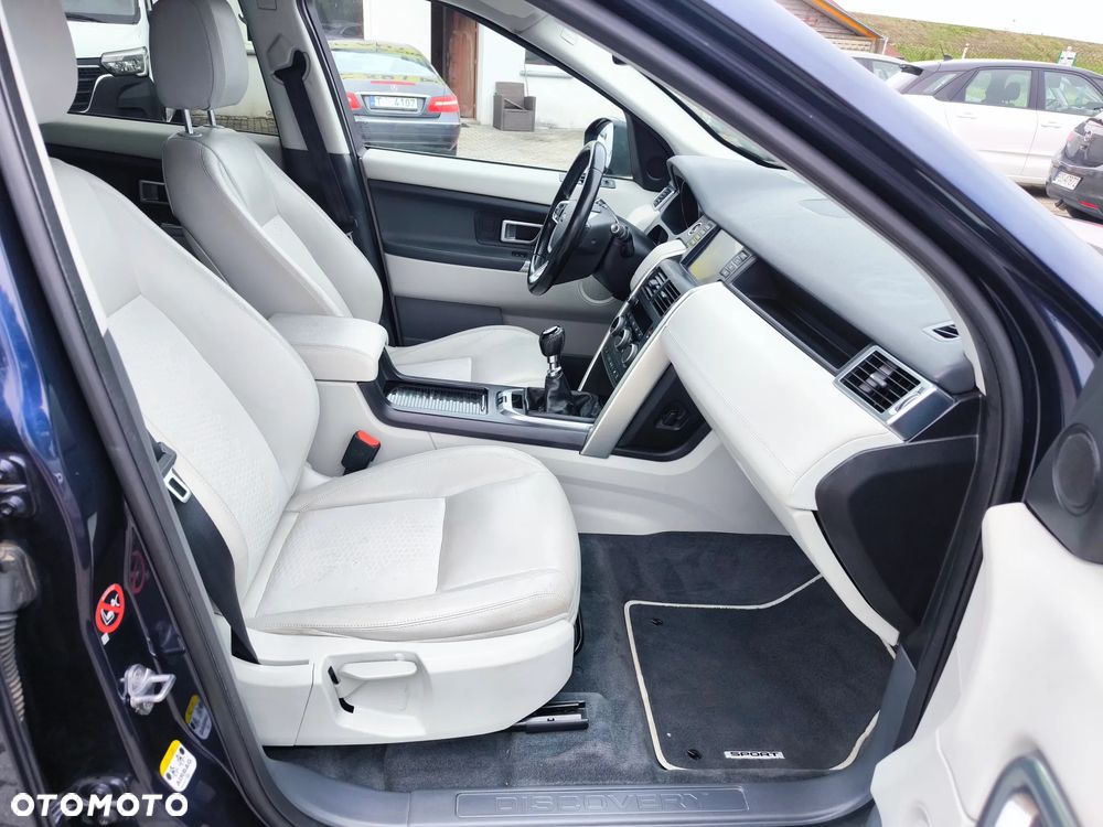 Land Rover Discovery Sport TD4 SE - 10