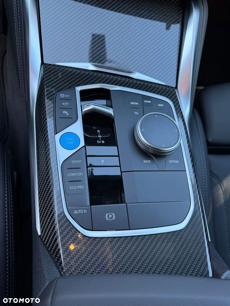 BMW i4 - 7
