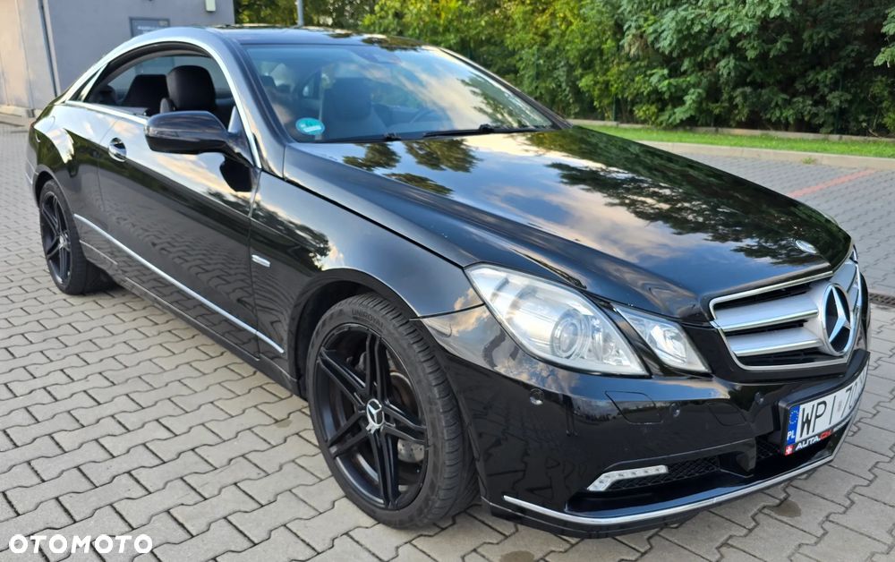 Mercedes-Benz Klasa E 350 7G-TRONIC - 28