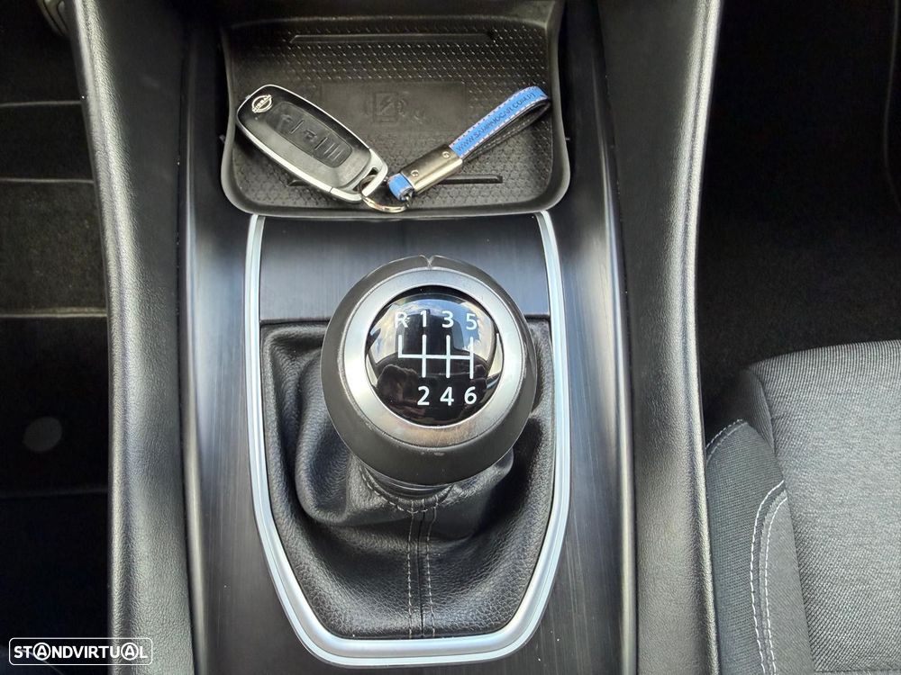 Nissan Qashqai 1.3 DIG-T N-Connecta LED - 23