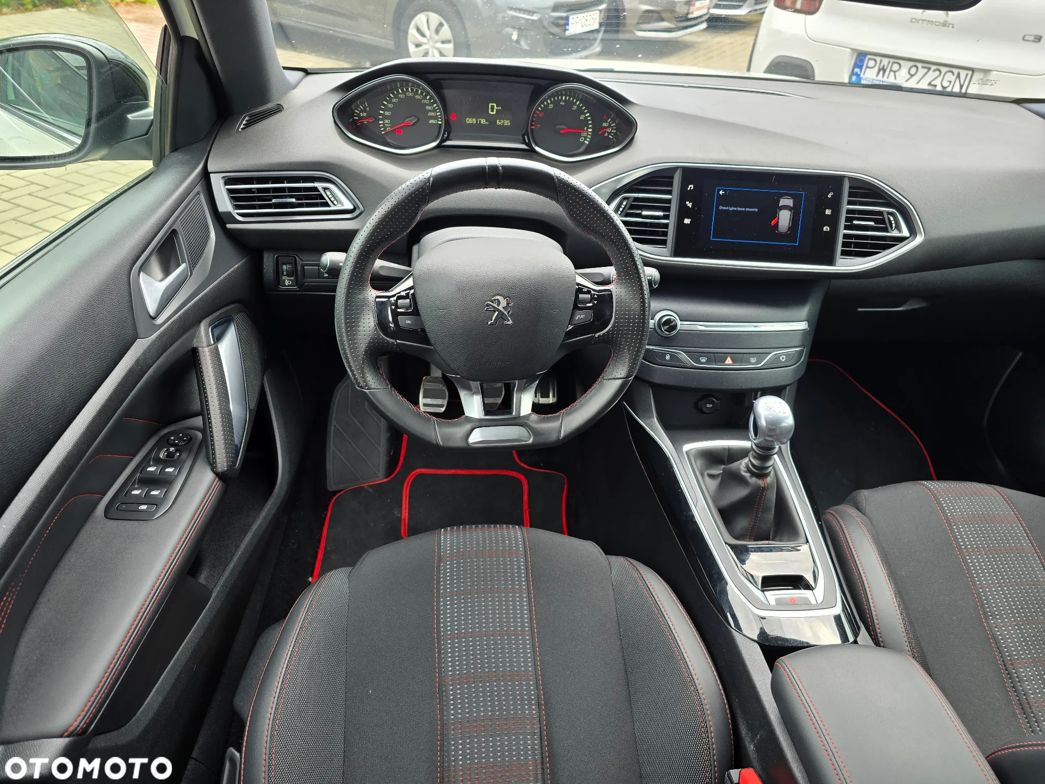 Peugeot 308 - 7