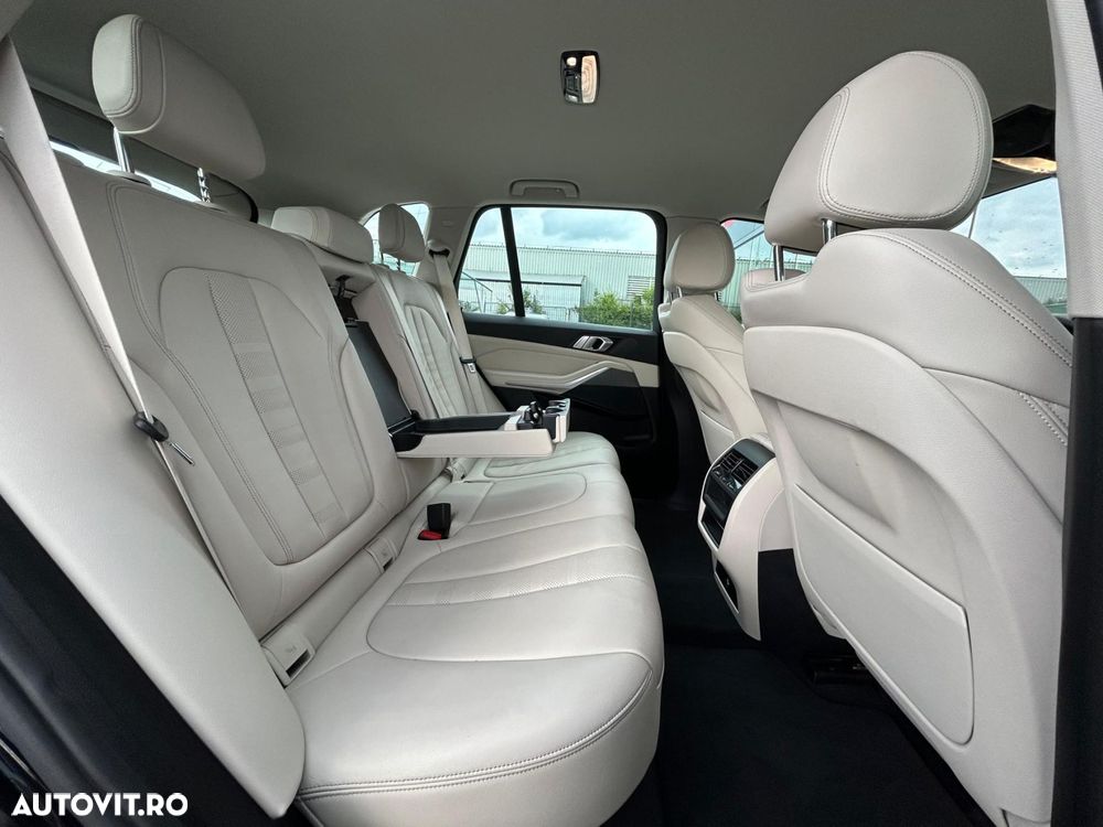 BMW X5 xDrive45e - 19