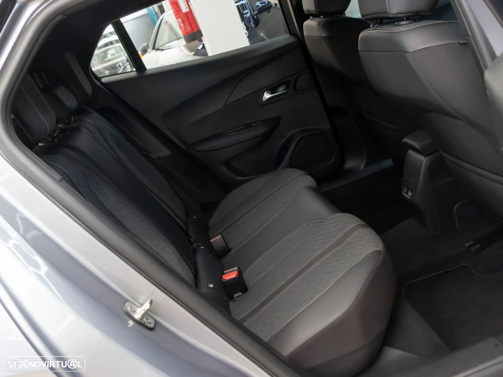 Peugeot 2008 1.2 Hybrid Allure e-DCS6 - 10