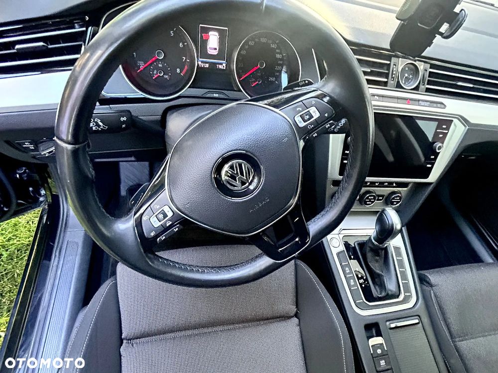 Volkswagen Passat 1.8 TSI BMT Comfortline DSG - 18