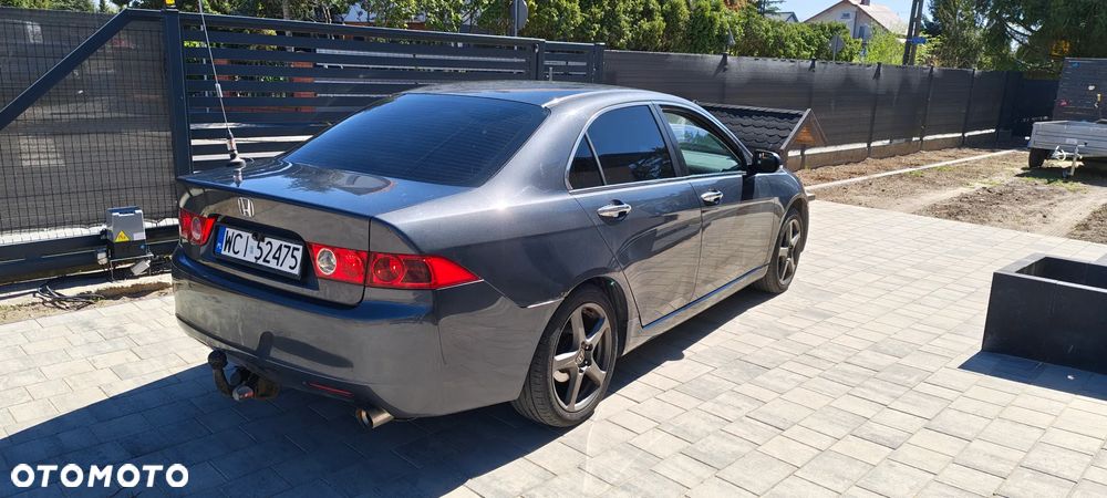 Honda Accord 2.0 Sport - 4