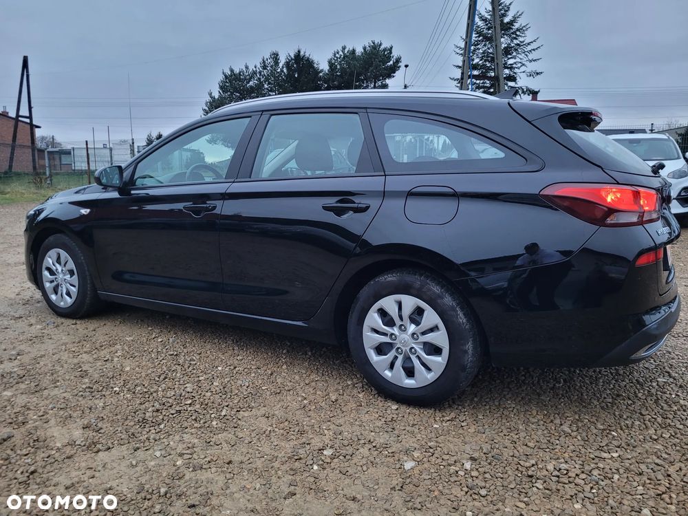 Hyundai i30 1.5 DPI Modern - 4