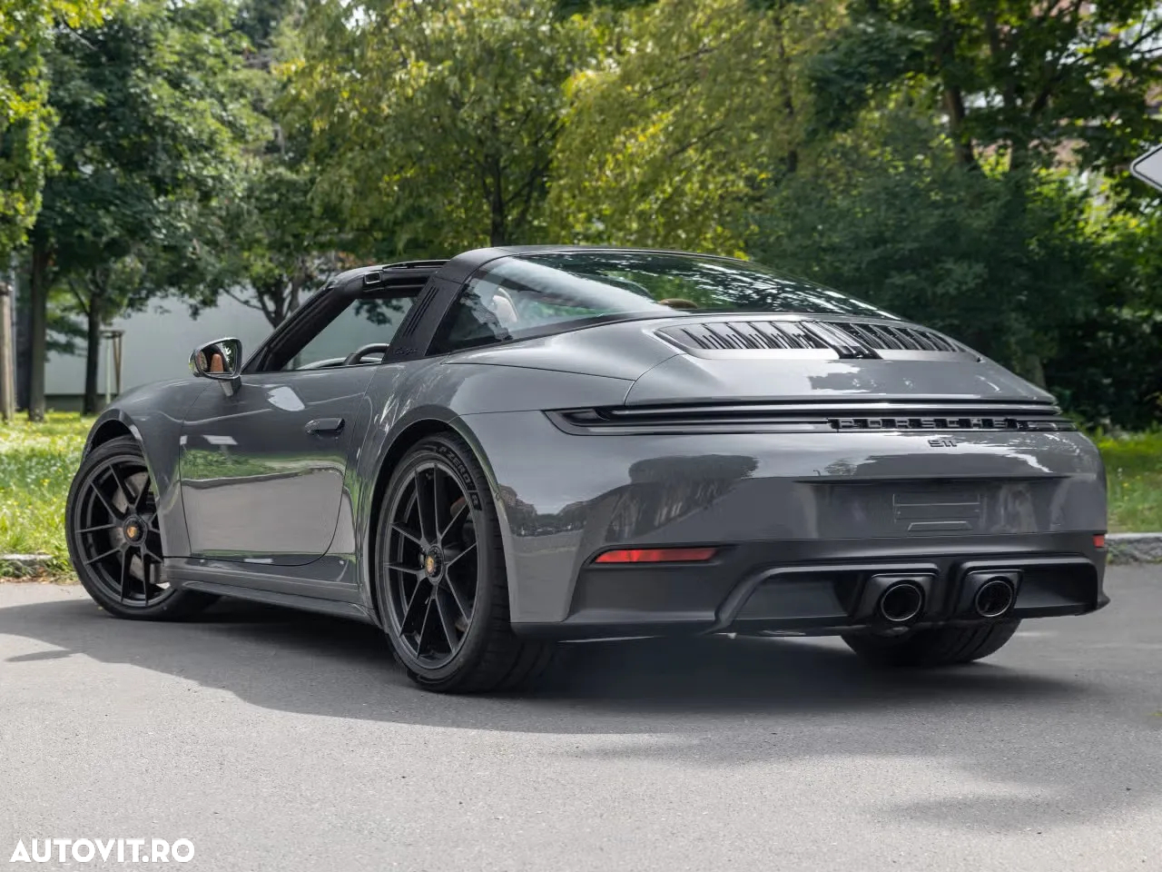 Porsche 911 Targa 4 GTS PDK - 6