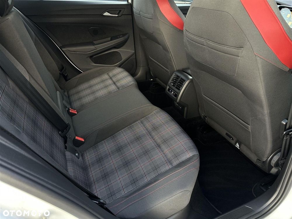 Volkswagen Golf 2.0 TSI GTI DSG - 9