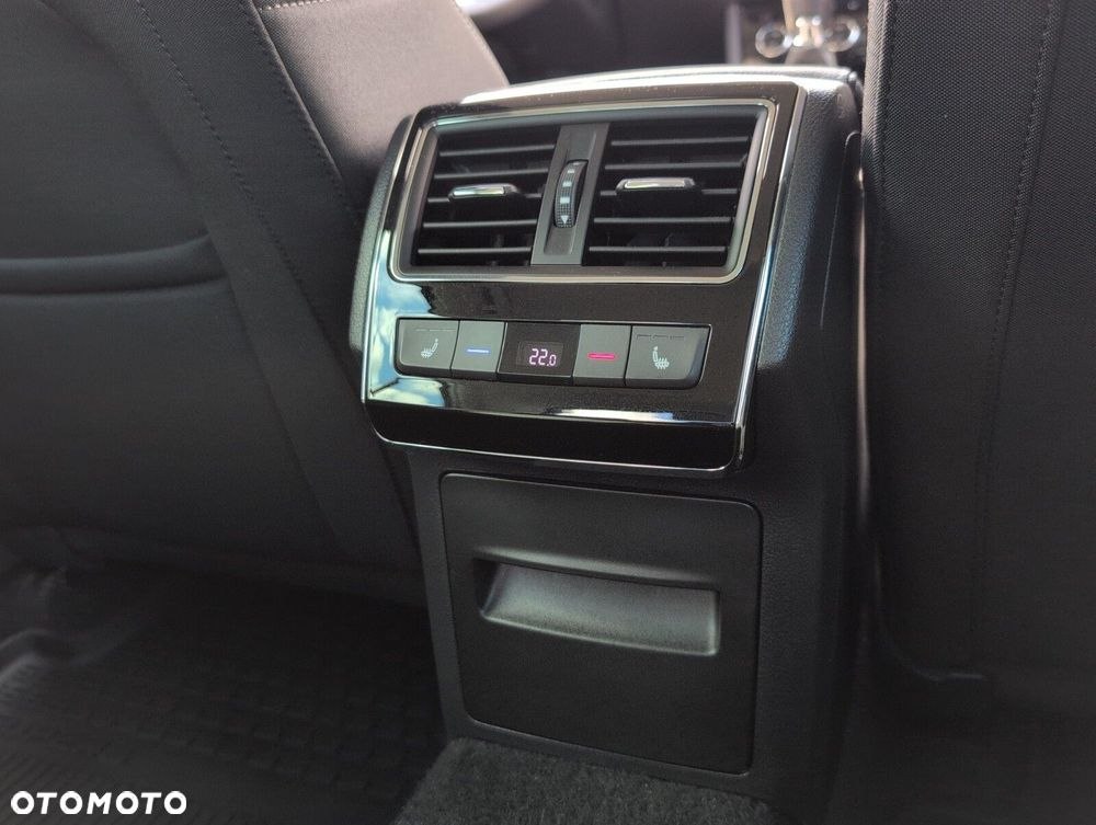Skoda Superb 2.0 TDI SCR Style - 15