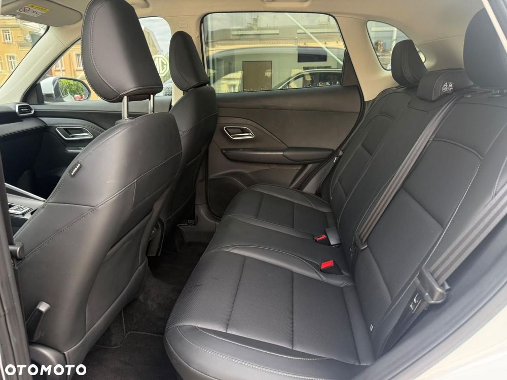 MG ZS Hybrid+ - 11