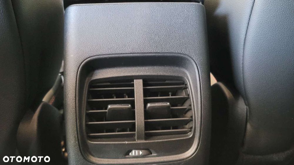 Ford Kuga - 30