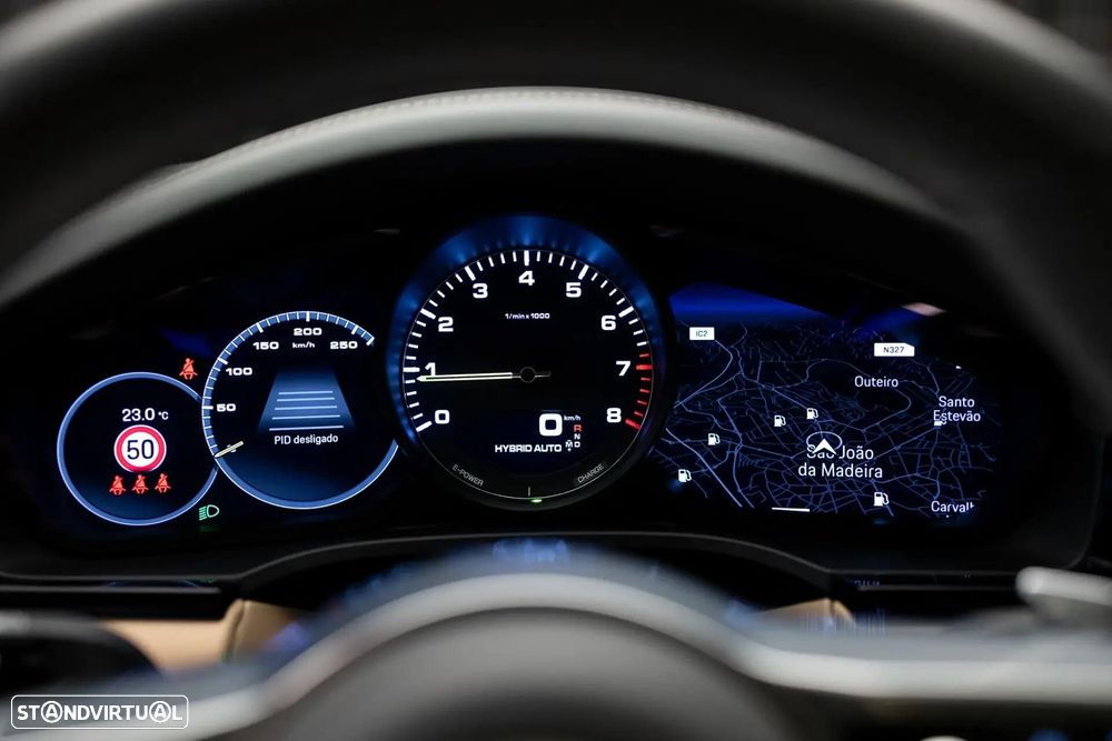 Porsche Cayenne Coupé E-Hybrid - 37