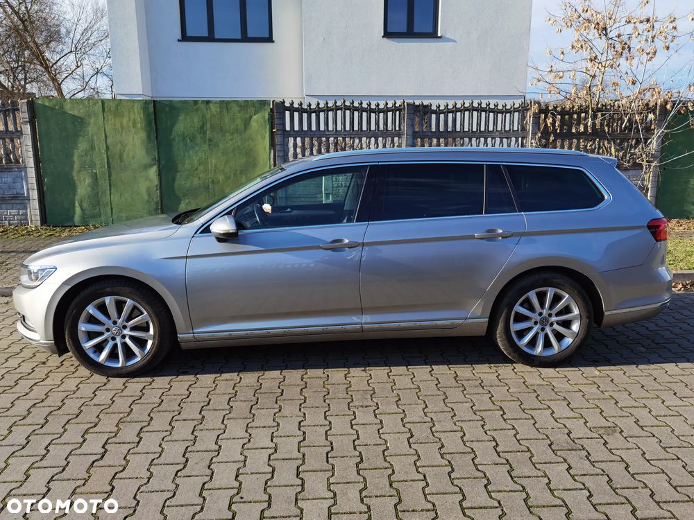 Volkswagen Passat 2.0 TDI Bi-Turbo BMT 4Mot Highline DSG - 25