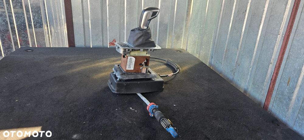 Wybierak biegów 9681617780 linka Citroen C5 III automat - 2