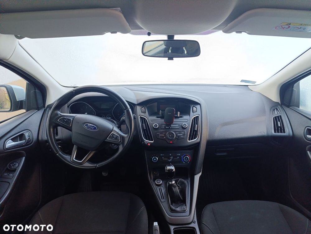 Ford Focus 1.5 TDCi Trend - 12