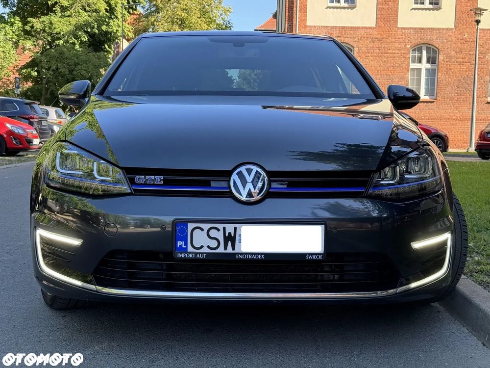 Volkswagen Golf - 29