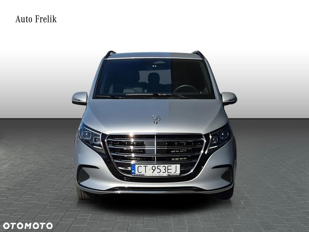 Mercedes-Benz Klasa V - 7
