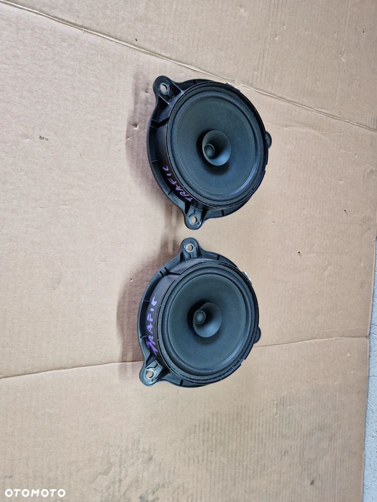 GŁOŚNIK GŁOŚNIKI DRZWI RENAULT TRAFIC