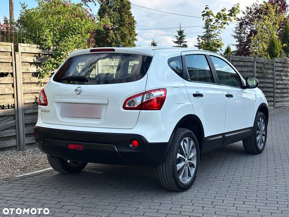 Nissan Qashqai 1.6 Visia - 6