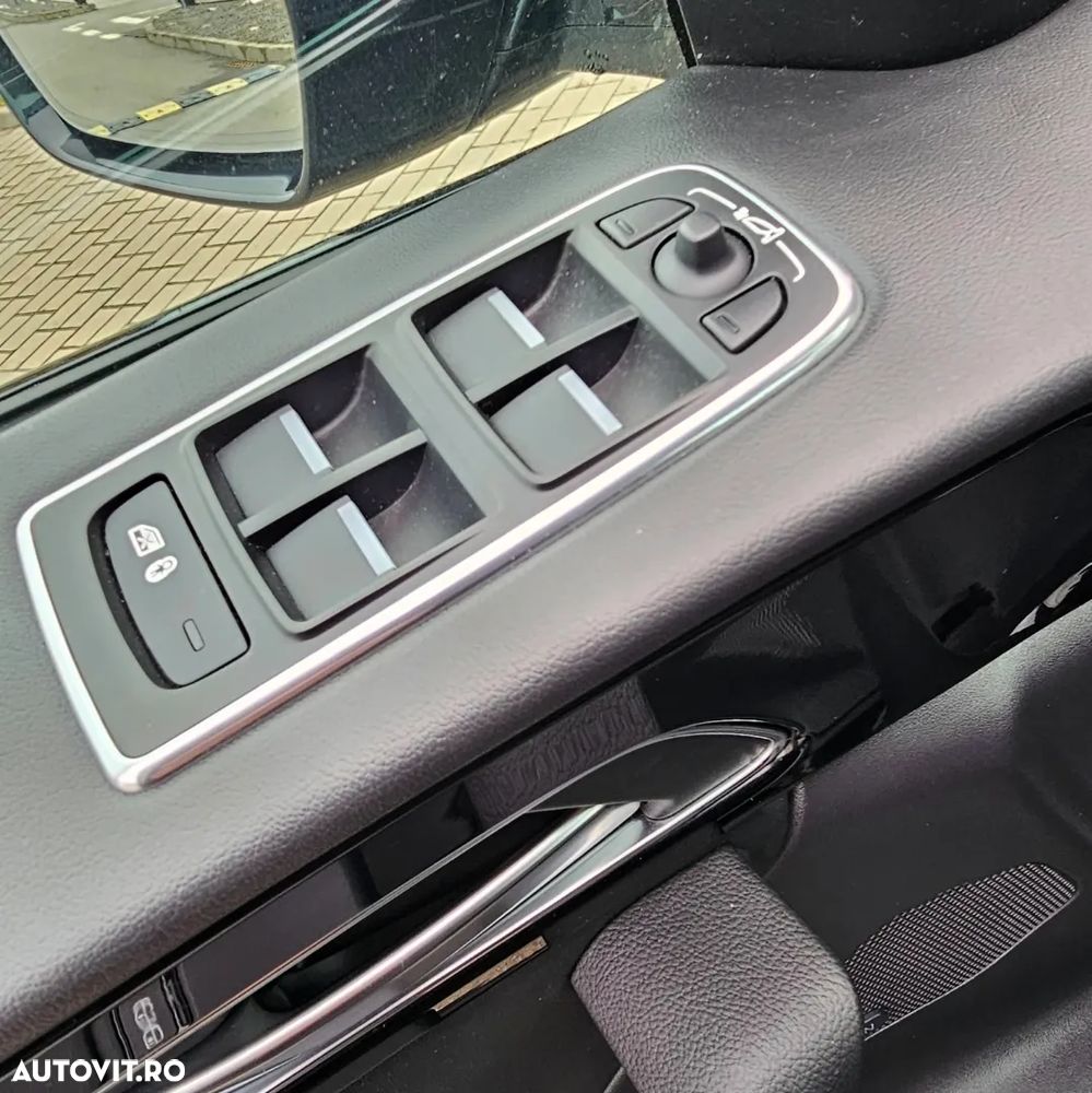 Jaguar F-Pace 20d AWD Aut. R-Sport Ingenium Edition - 22