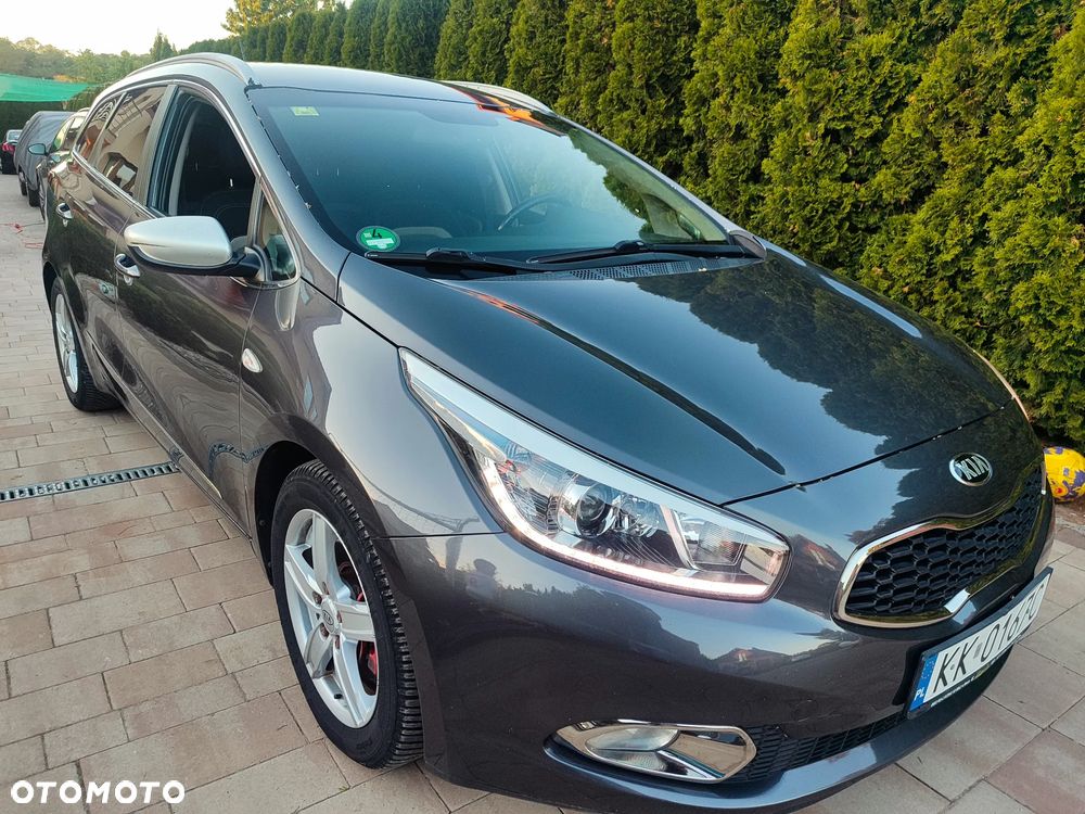 Kia Ceed - 7