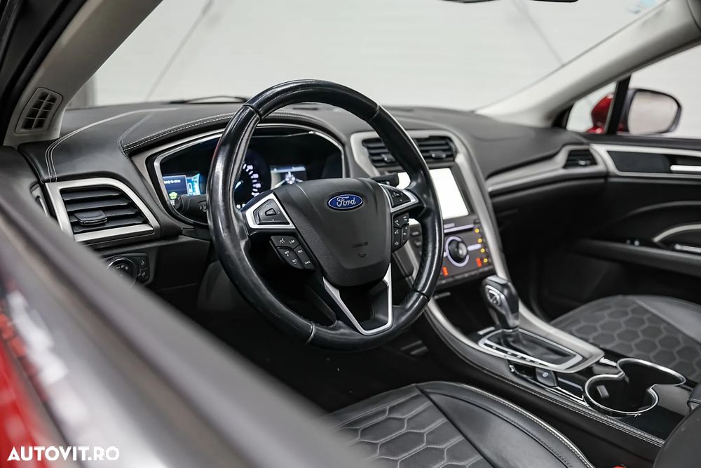 Ford Mondeo - 7
