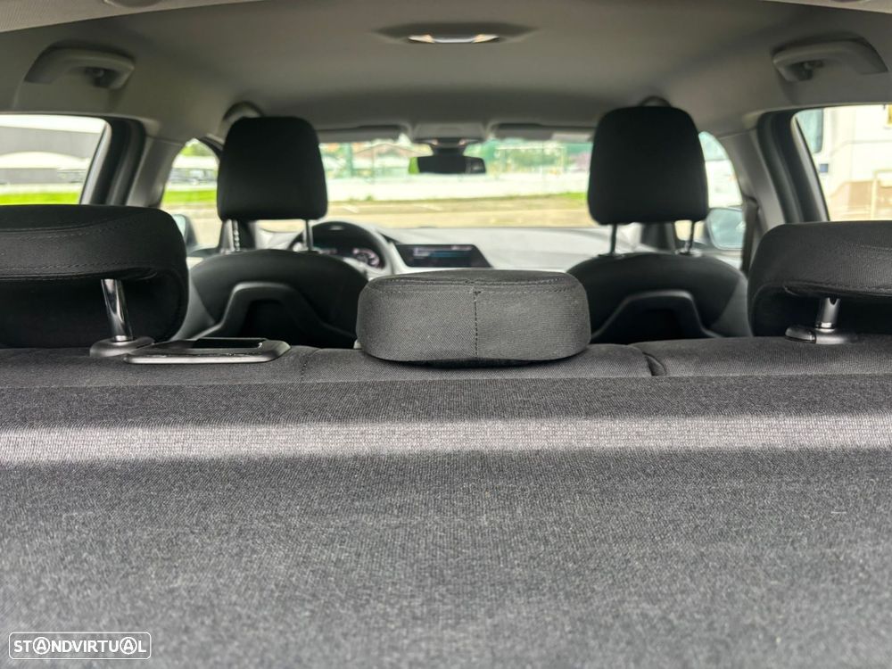 BMW 116 d Advantage Auto - 13