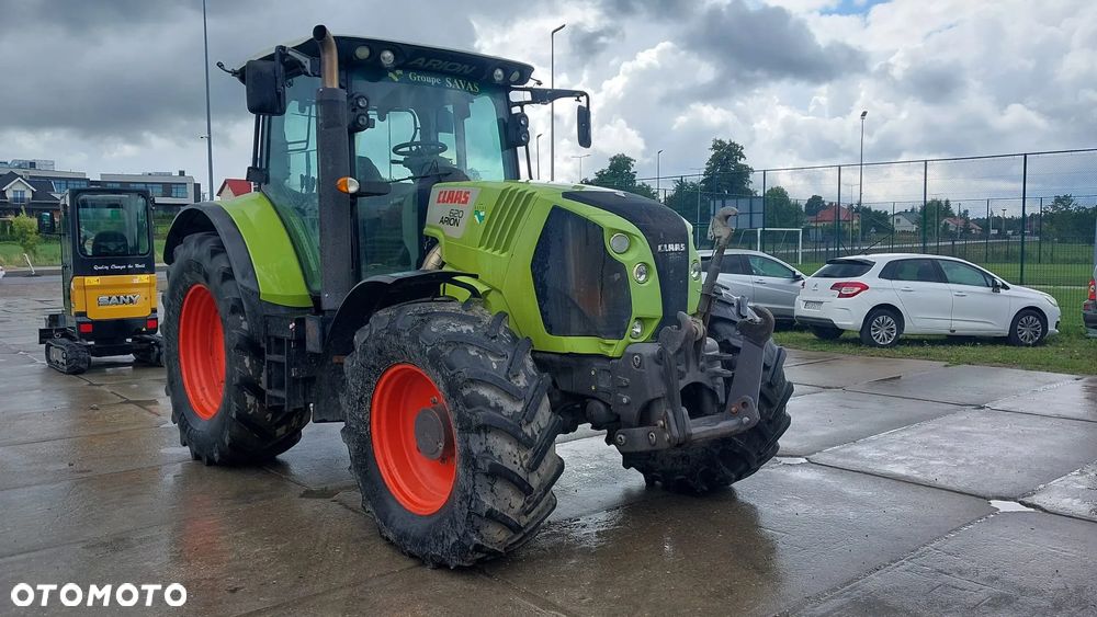 Claas ARION 620 - 2