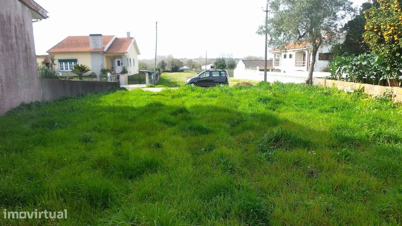 Terreno em Óis da Ribeira - Grande imagem: 2/13