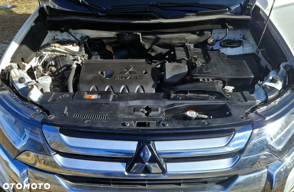 Mitsubishi Outlander 2.0 City Style 2WD - 11