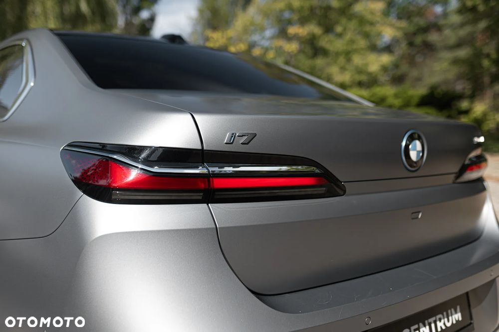 BMW i7 105.7kWh xDrive60 - 10